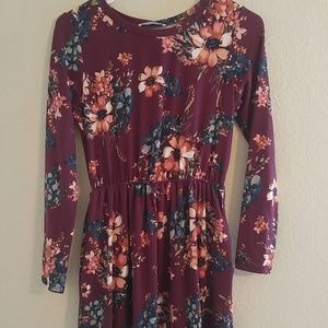 NWOT Reborn J Maroon Floral Midi Dress Size M